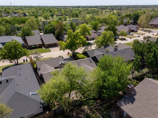 3233 Raintree Road, Oklahoma City, OK 73120