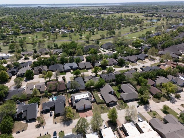 3233 Raintree Road, Oklahoma City, OK 73120