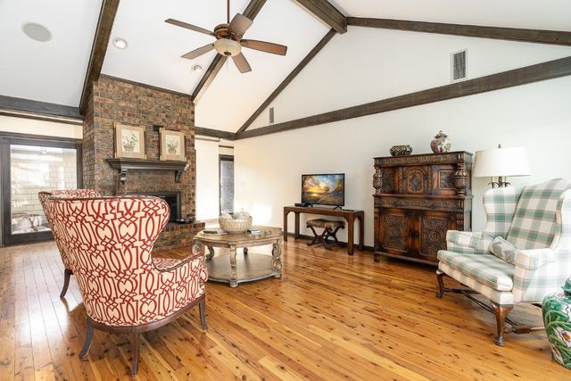 3233 Raintree Road, Oklahoma City, OK 73120