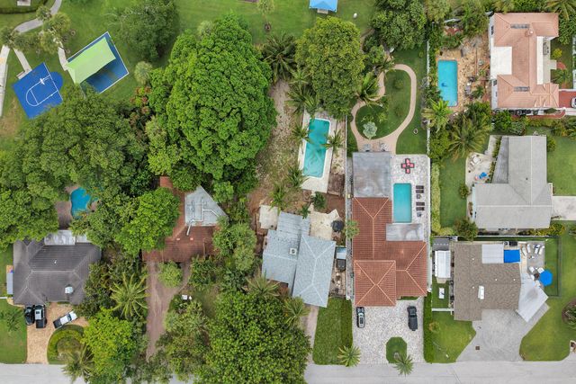 460 SE 18TH Avenue, Deerfield Beach, FL 33441