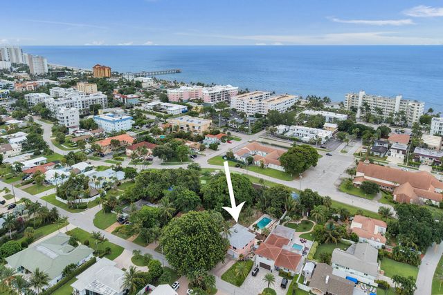 460 SE 18TH Avenue, Deerfield Beach, FL 33441