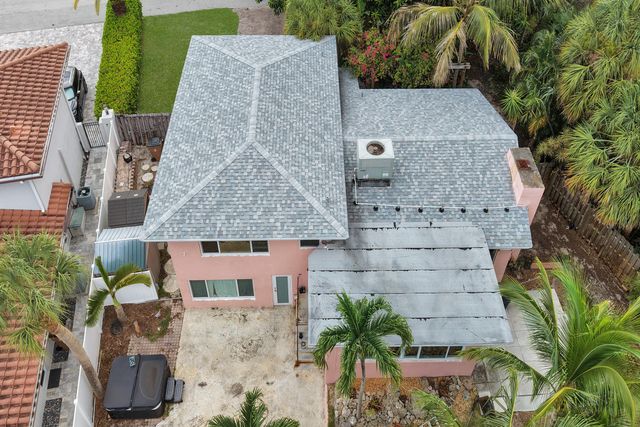 460 SE 18TH Avenue, Deerfield Beach, FL 33441