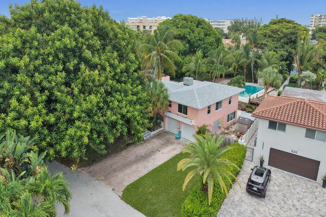 460 SE 18TH Avenue, Deerfield Beach, FL 33441