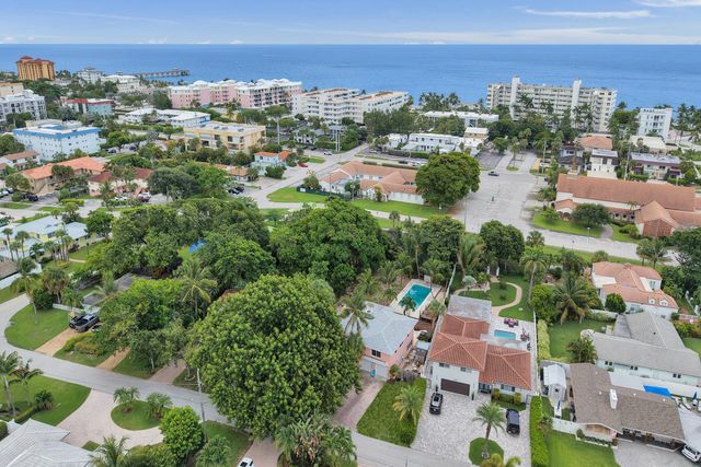 460 SE 18TH Avenue, Deerfield Beach, FL 33441