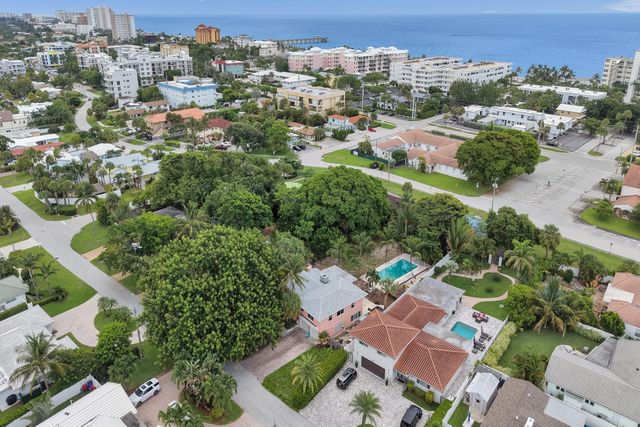 460 SE 18TH Avenue, Deerfield Beach, FL 33441