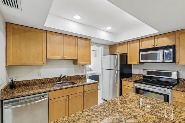 7200 NW 2nd Avenue 126, Boca Raton, FL 33487