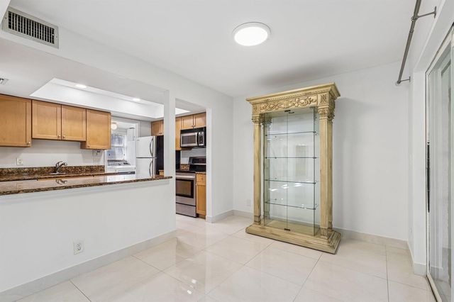 7200 NW 2nd Avenue 126, Boca Raton, FL 33487