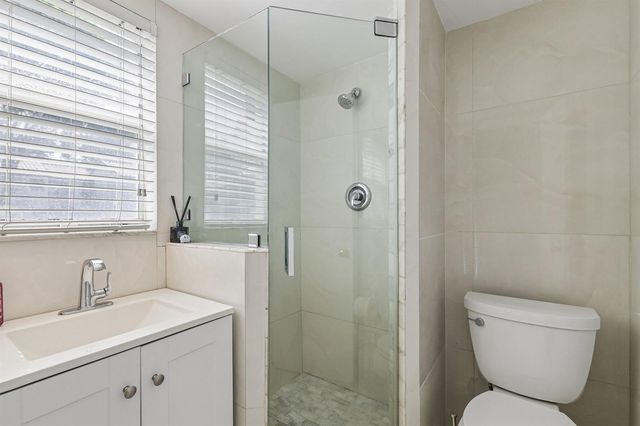 7200 NW 2nd Avenue 126, Boca Raton, FL 33487