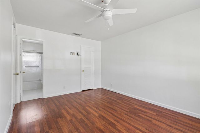 7200 NW 2nd Avenue 126, Boca Raton, FL 33487