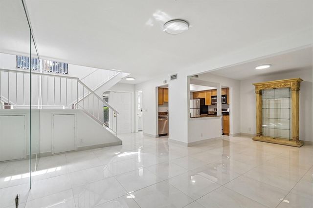 7200 NW 2nd Avenue 126, Boca Raton, FL 33487