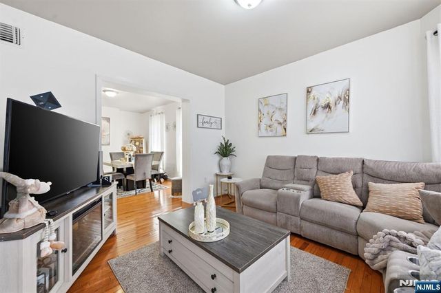 401 19th Street, Paterson, NJ 07524