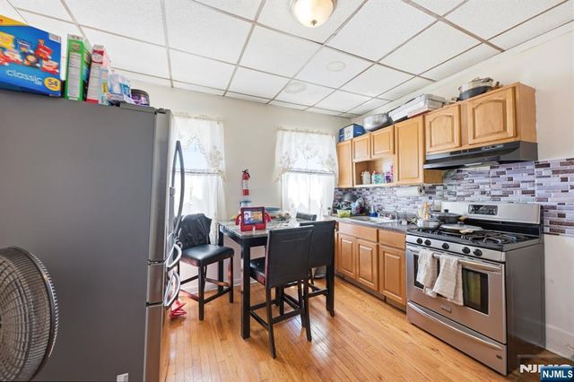 401 19th Street, Paterson, NJ 07524
