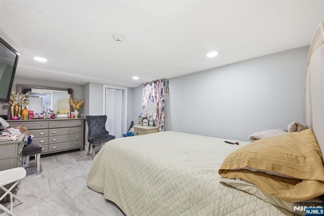 401 19th Street, Paterson, NJ 07524