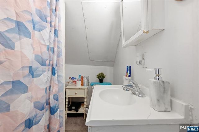 401 19th Street, Paterson, NJ 07524
