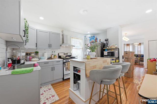 401 19th Street, Paterson, NJ 07524