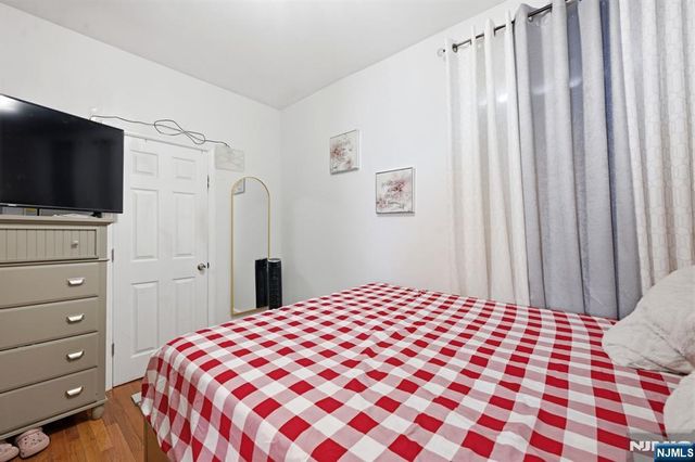 401 19th Street, Paterson, NJ 07524