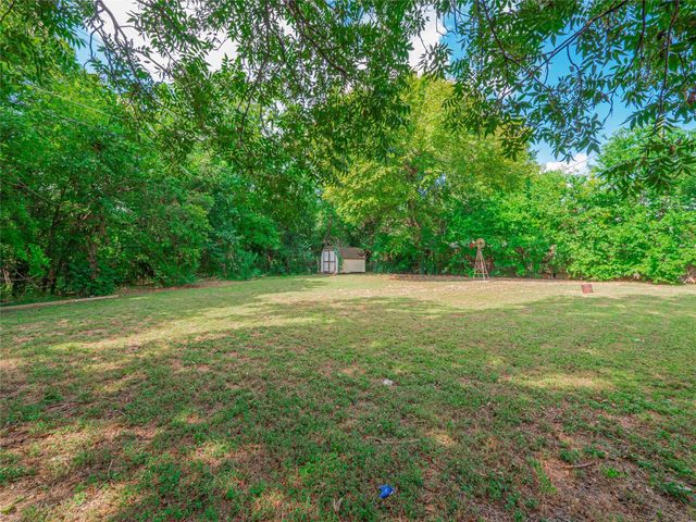 403 and 401 Ramble LN, Austin, TX 78745