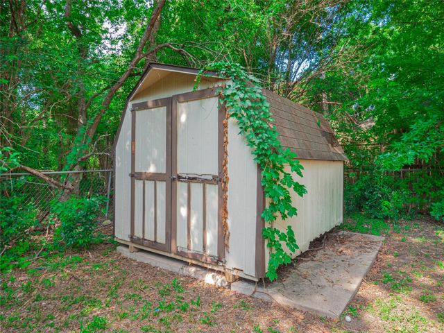 403 and 401 Ramble LN, Austin, TX 78745