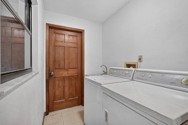 1862 PORTVIEW AVENUE, Deltona, FL 32738
