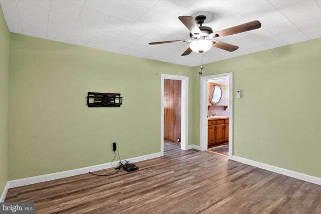 111 E LILLIAN ST, Hebron, MD 21830