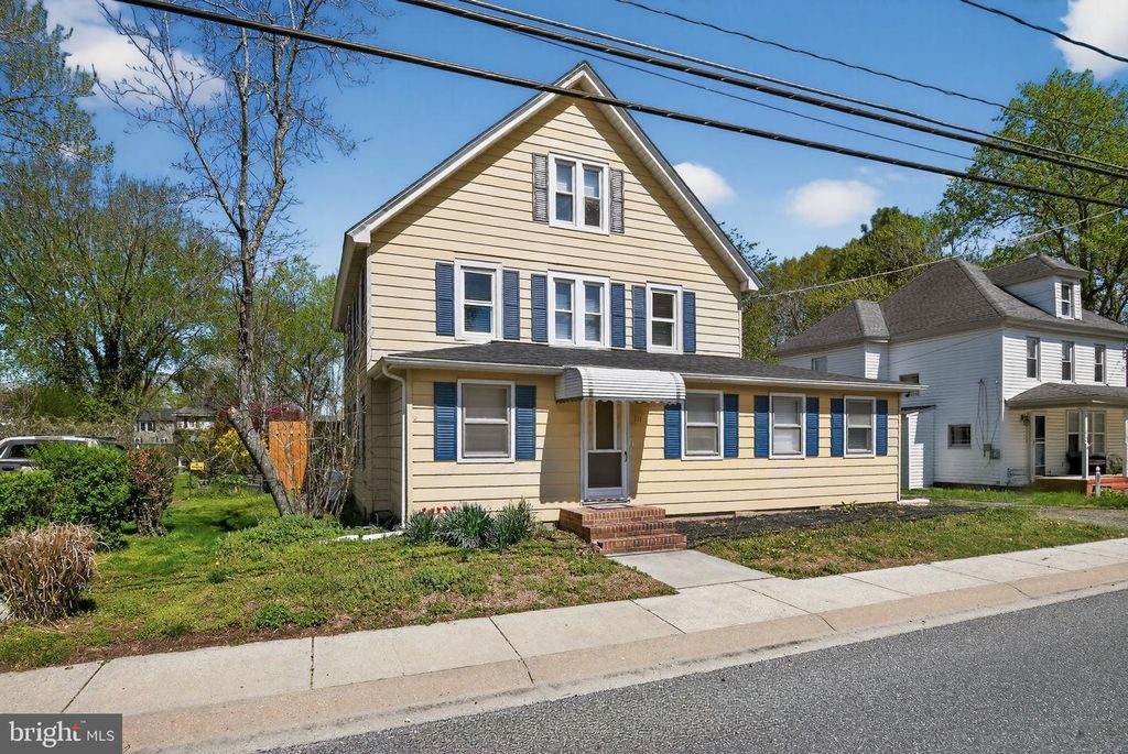 111 E LILLIAN ST, Hebron, MD 21830