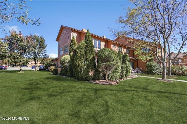 140 Northrup Drive 126, Brick, NJ 08724