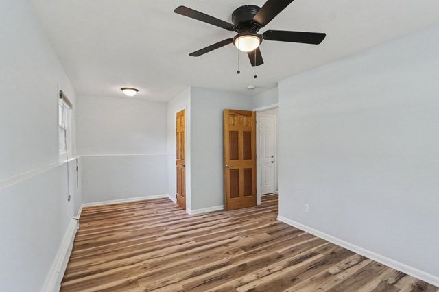7 Garden Avenue S, Pennfield Twp, MI 49017