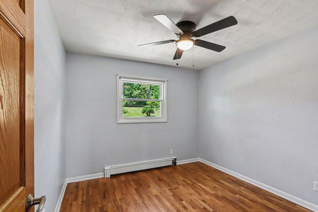 7 Garden Avenue S, Pennfield Twp, MI 49017