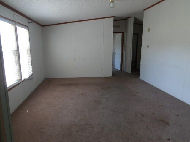 6835 Fish Road, Dalzell, SC 29040