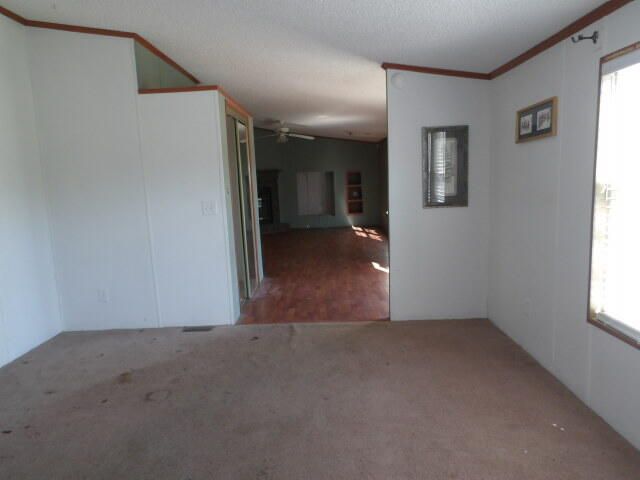 6835 Fish Road, Dalzell, SC 29040