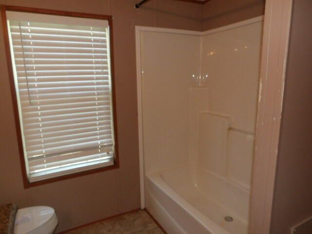 6835 Fish Road, Dalzell, SC 29040