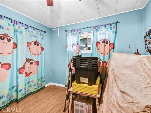 1045 N Azusa 229, Covina, CA 91722