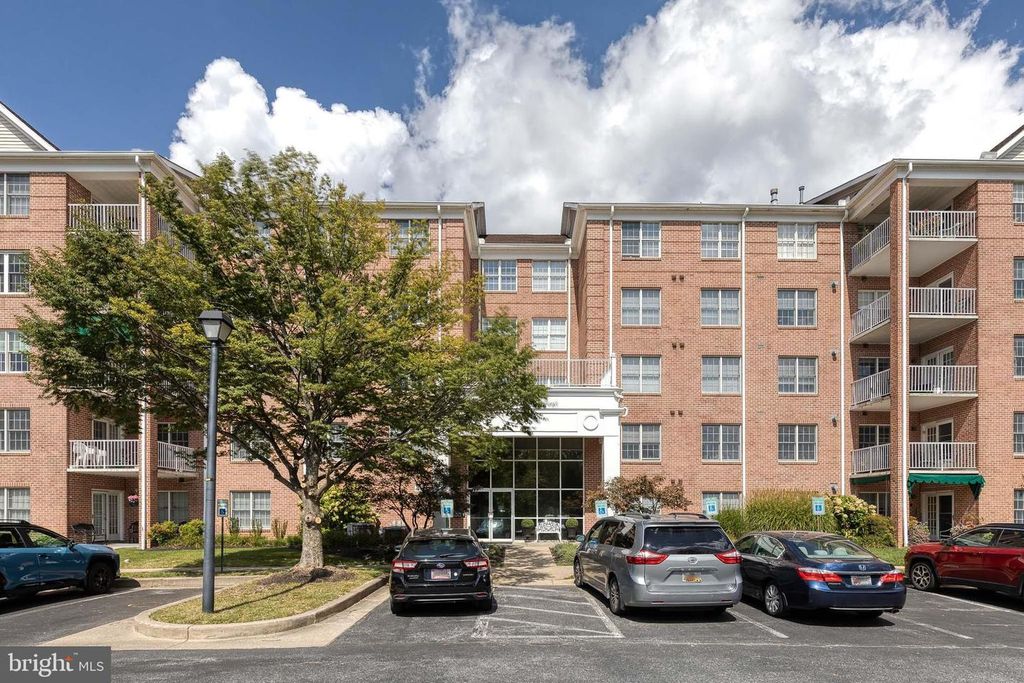 600 STRAFFAN DR #304, Lutherville Timonium, MD 21093