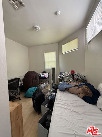 1293 W 36th Street, Los Angeles, CA 90007