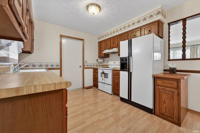 1503 S GOYER Road, Kokomo, IN 46902
