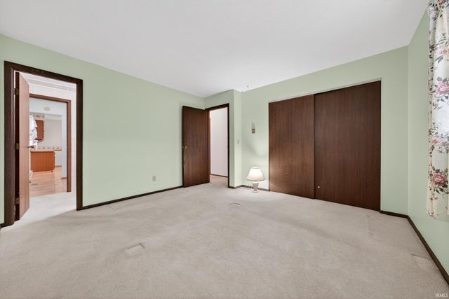 1503 S GOYER Road, Kokomo, IN 46902