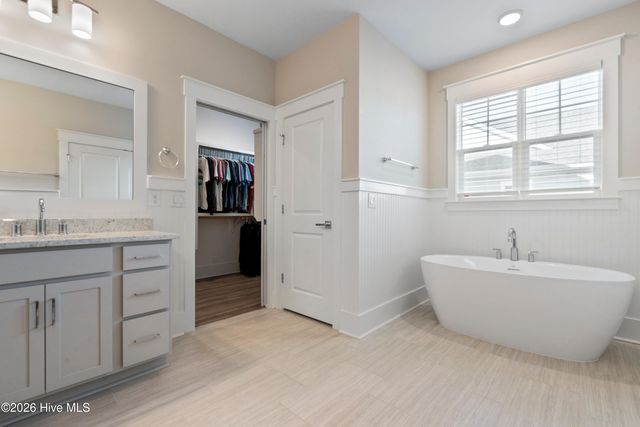 3677 Rivergate Way NE, Leland, NC 28451