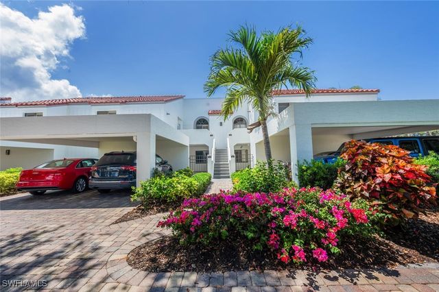 559 Beachwalk CIR U202, Naples, FL 34108