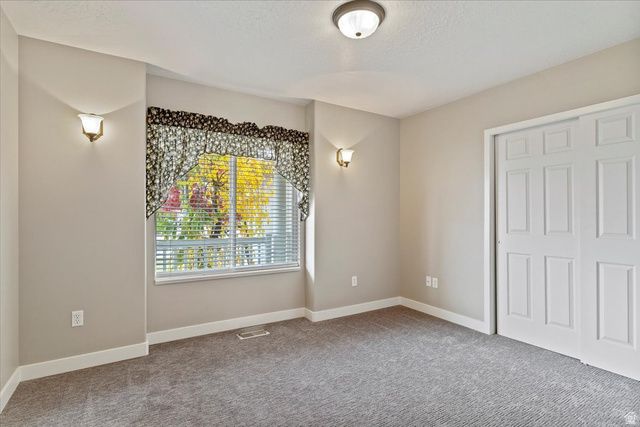 1743 N 400 W, North Ogden, UT 84414