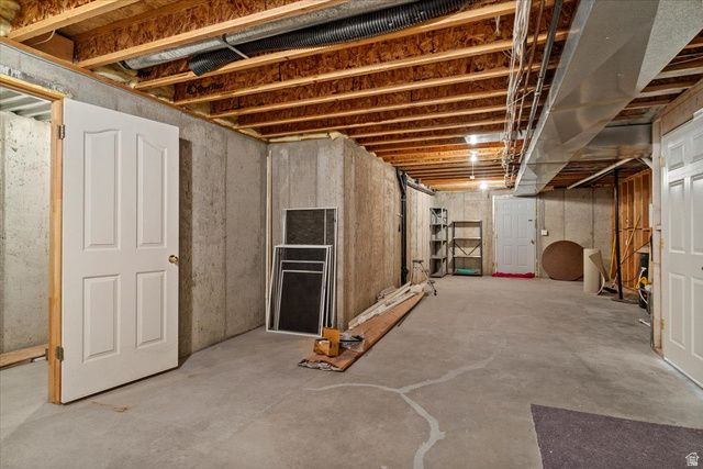 1743 N 400 W, North Ogden, UT 84414