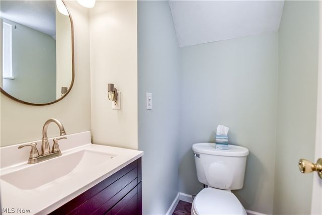 682 Iroquois Trail, Willoughby, OH 44094