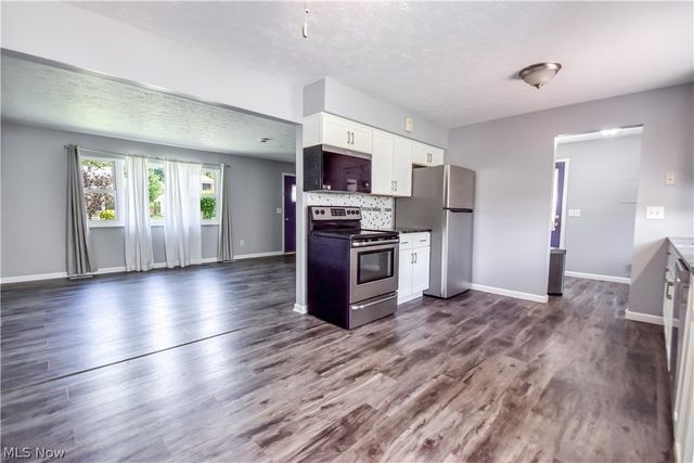 682 Iroquois Trail, Willoughby, OH 44094