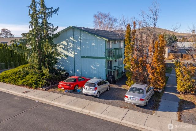 223 NE E ST, Ephrata, WA 98823