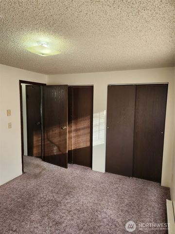 223 NE E ST, Ephrata, WA 98823