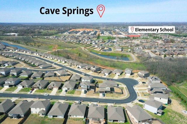 541 Woodcreek Loop, Lowell, AR 72745