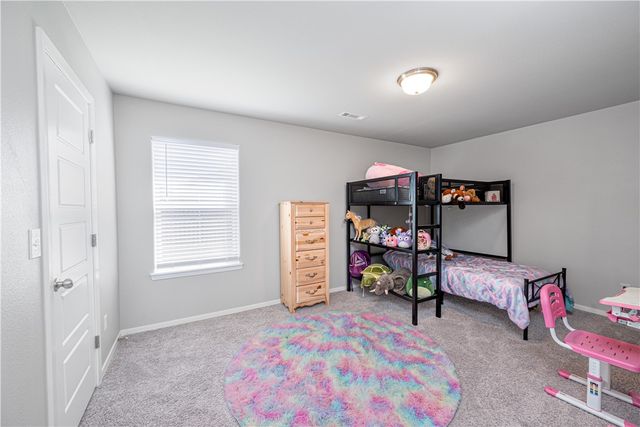 541 Woodcreek Loop, Lowell, AR 72745