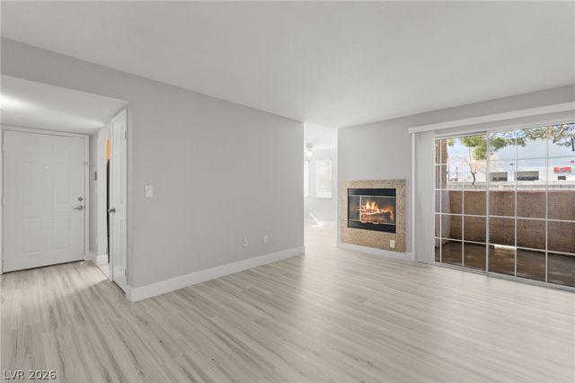 6500 West Lake Mead Boulevard 123, Las Vegas, NV 89108