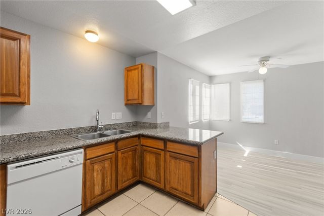 6500 West Lake Mead Boulevard 123, Las Vegas, NV 89108