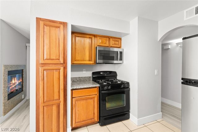 6500 West Lake Mead Boulevard 123, Las Vegas, NV 89108