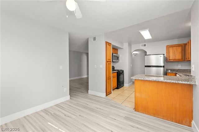 6500 West Lake Mead Boulevard 123, Las Vegas, NV 89108